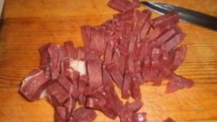 Рецепт солянки с колбасой и грибами