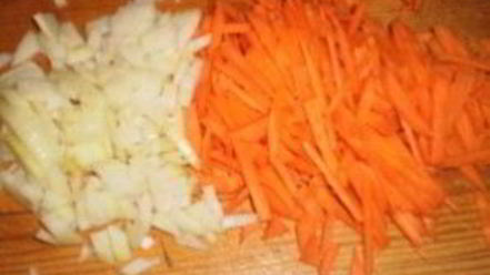 Рецепт солянки с колбасой и грибами