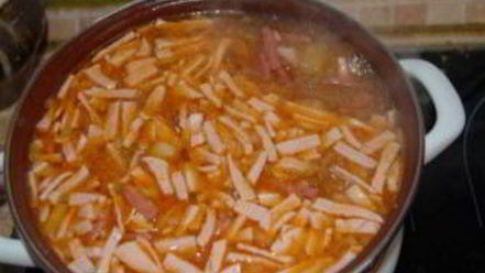 Рецепт солянки с колбасой и капустой