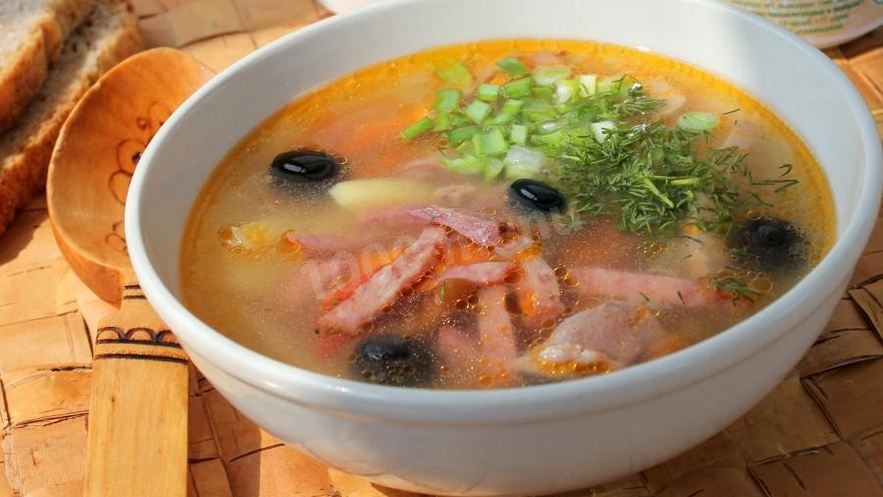 Рецепт солянки в мультиварке с картошкой