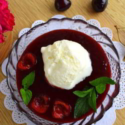 Рецепт Супа из черешни с мороженым