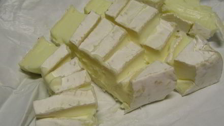 Рецепт грибного супа-пюре с сыром бри и миндалем