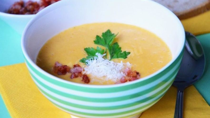 Рецепт картофельного супа-пюре с беконом