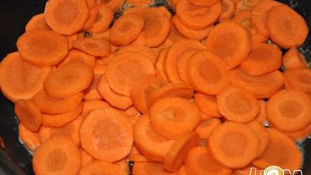 Рецепт морковна-сливочного суп-пюре с карри и ананасами