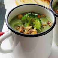 Рецепт Супа-пюре из брокколи с миндалем