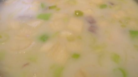 Рецепт супа-пюре из пастернака с кедровыми орешками