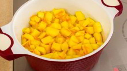 Рецепт тыквенного супа-пюре с ароматными сухариками