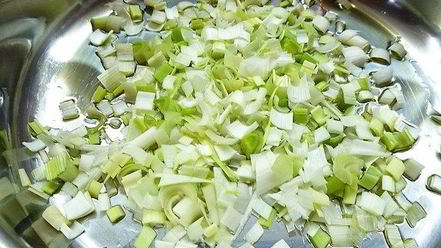 Рецепт тыквенного супа-пюре с нутом и креветками