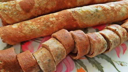 Рецепт супа с фрикадельками и блинными роллами