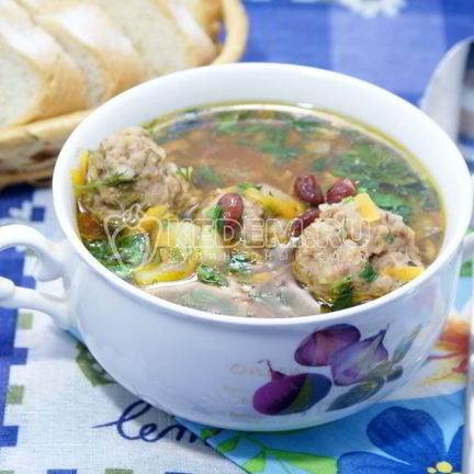 Рецепт Супа с фрикадельками и фасолью в мультиварке