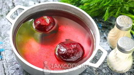 Рецепт холодного свекольника с колбасой