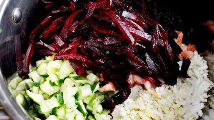 Рецепт холодного свекольника с креветками