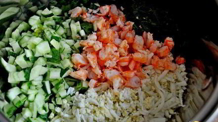 Рецепт холодного свекольника с креветками