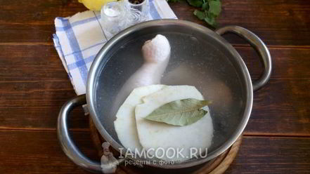 Рецепт классического горячего свекольника с курицей