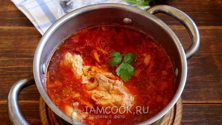 Рецепт классического горячего свекольника с курицей