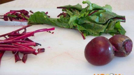 Рецепт свекольника холодного с ботвой