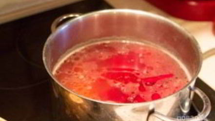 Рецепт свекольника с ботвой холодный