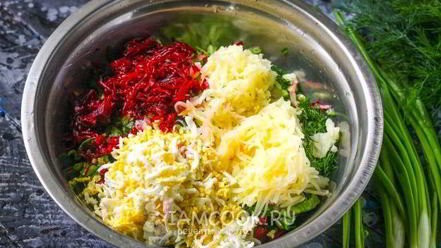 Рецепт свекольника с ботвой