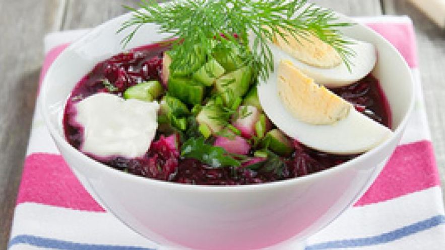 Рецепт свекольника с крапивой, огурцом и картофелем