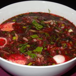 Рецепт Свекольника с рукколой на квасе