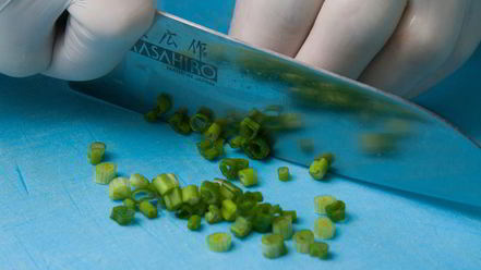 Рецепт свекольника с соленым огурцом