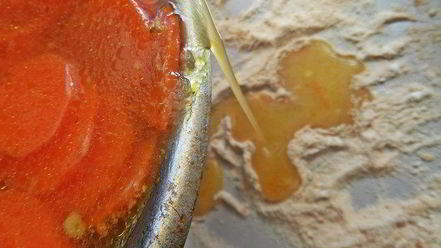 Рецепт свекольника с сосисками