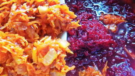 Рецепт свекольника с сосисками