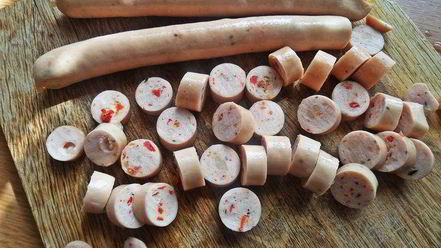 Рецепт свекольника с сосисками