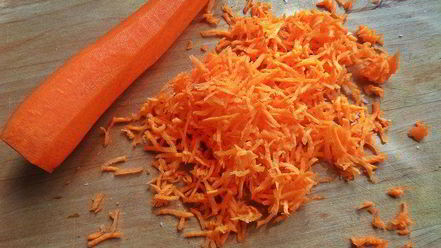 Рецепт свекольника с сосисками