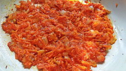 Рецепт свекольника с сосисками