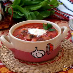 Рецепт Свекольника со щавелем, фасолью и шампиньонами