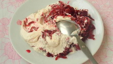 Рецепт свекольника со щавелем, фасолью и шампиньонами