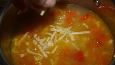 Рецепт острого сырного супа с йогуртом