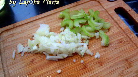 Рецепт сырного крема-супа с грибами и курицей