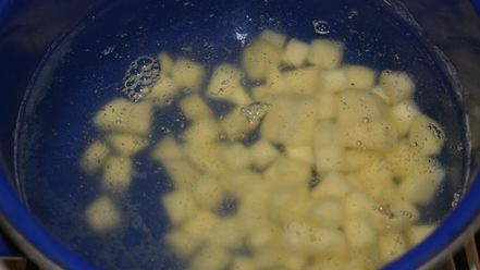 Рецепт сырного супа из плавленого сыра с колбасой