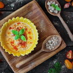 Рецепт Сырного супа с хрустящими морковными отрубями