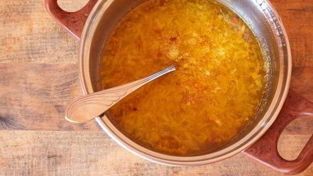 Рецепт сырного супа с хрустящими морковными отрубями