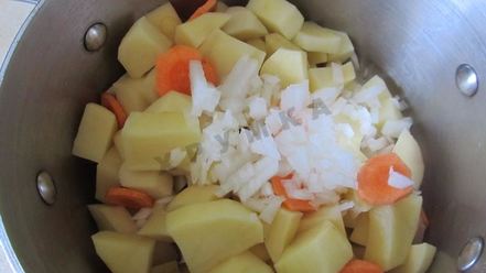 Рецепт сырного супа с колбасой и плавленным сыром