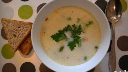 Рецепт Сырного супа с сосисками