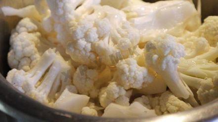 Рецепт сырного супа с цветной капустой и сливками