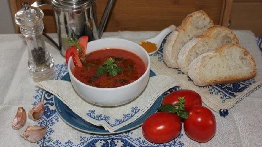 Рецепт томатного крема-супа с ароматным тимьяном и базиликом