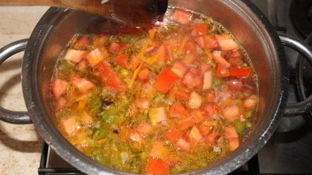 Рецепт томатного крема-супа с ароматным тимьяном и базиликом