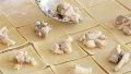 Рецепт балатонской ухи с рыбными пельменями