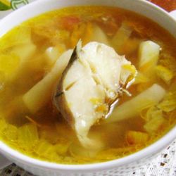 Рецепт Ухи из минтая