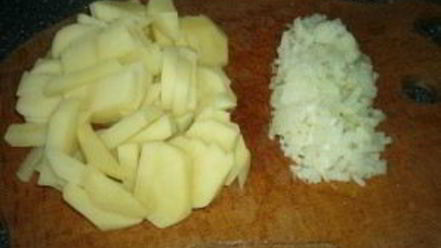 Рецепт ухи из семги с помидорами