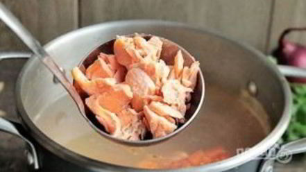 Рецепт ухи из стейка семги