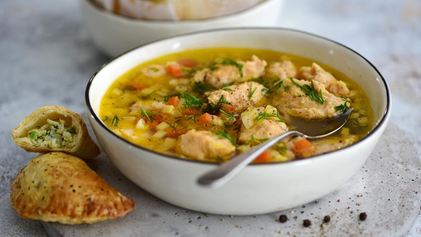 Рецепт Ухи с рыбными клецками