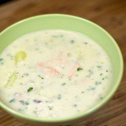 Рецепт Ухи со сливками из красной рыбы