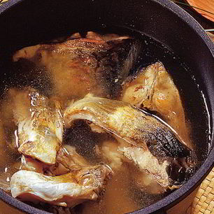 Рецепт Волжской ухи из сазана