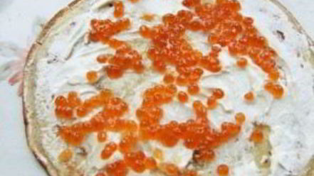 Рецепт блинчиков с икрой красной